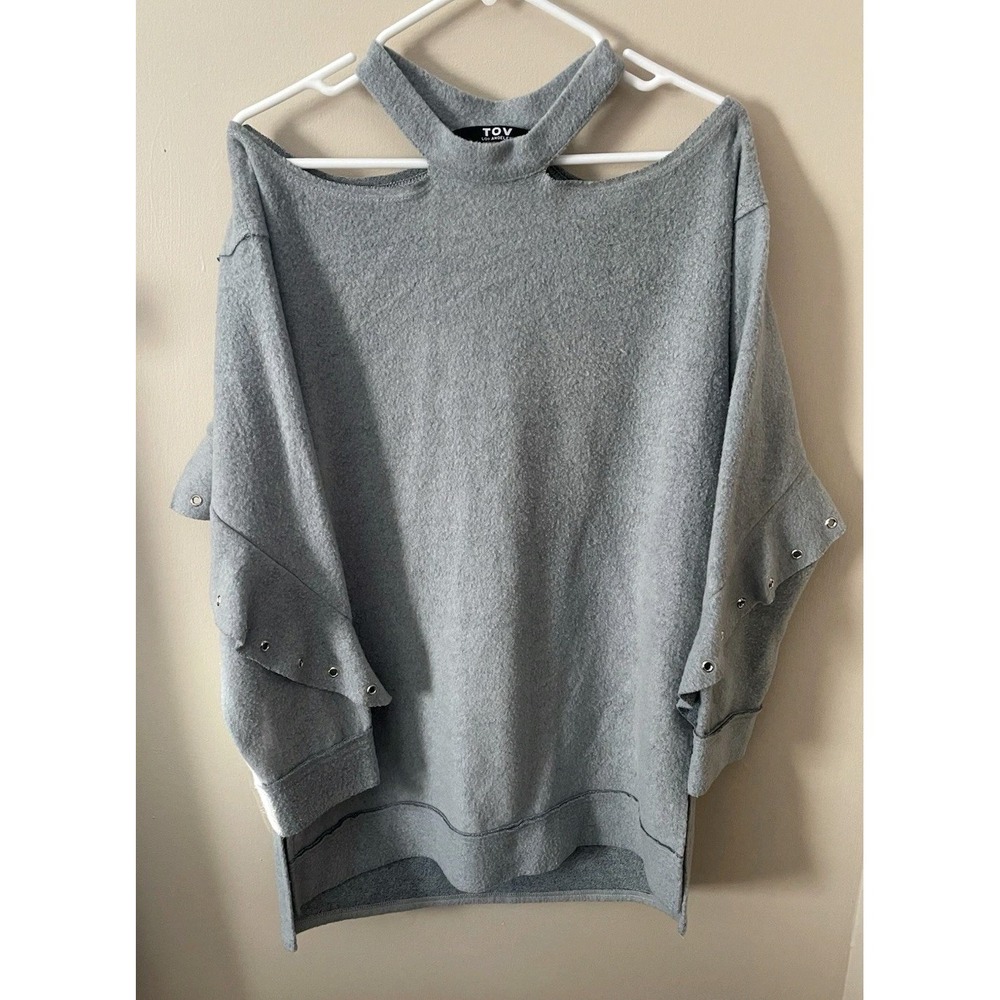 Tov Off Shoulder Grey Fleece Sweater, Ruffled Grommet Sleeve Accent‎ Women's M.
